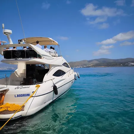 Travel Botel
